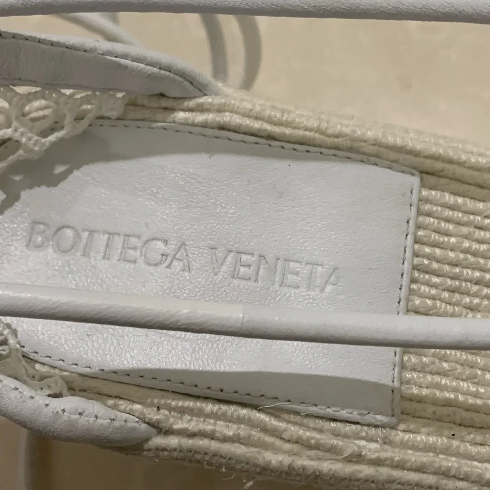 BOTTEGA VENETA Women's Ankle Tie Wedge Sandals Size 39